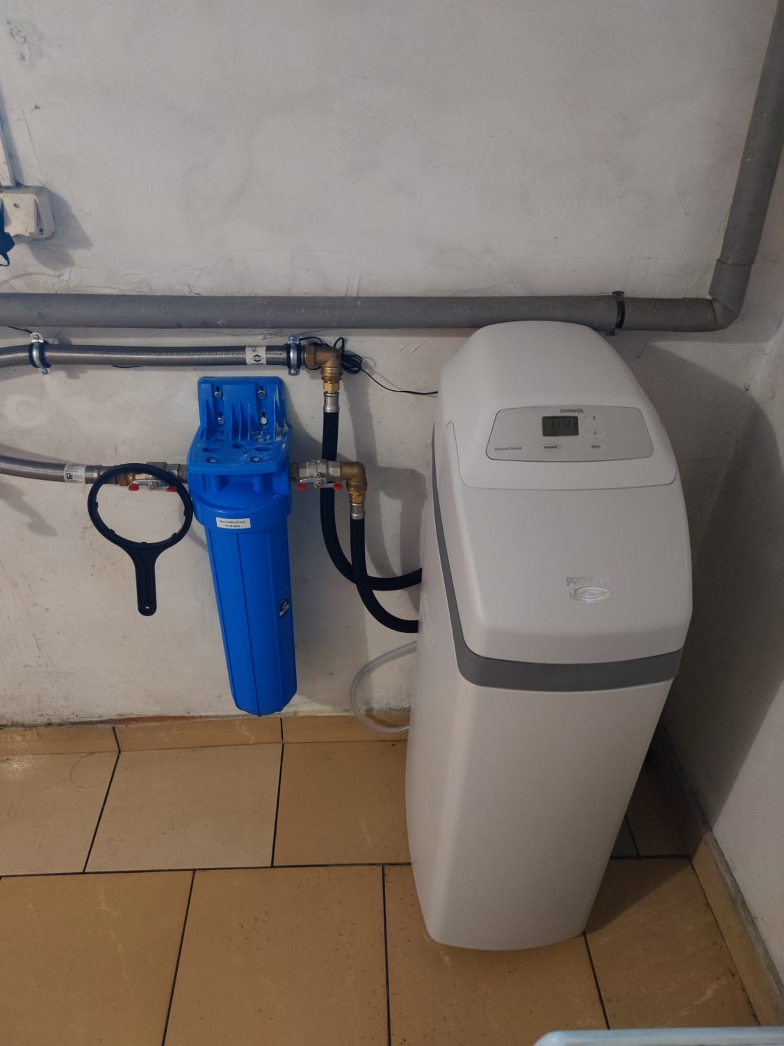 Zmiękczacz wody ECOWATER Comfort 500 montaż w Porębie Żegoty dla domu jednorodzinnego